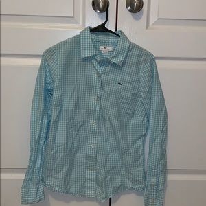 Women’s vineyard vines button down